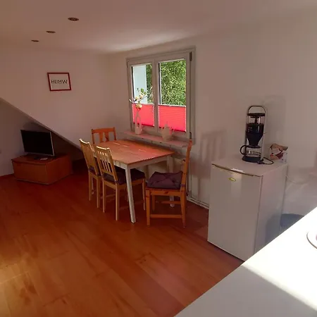 Bergisch Gruen * وبرتال